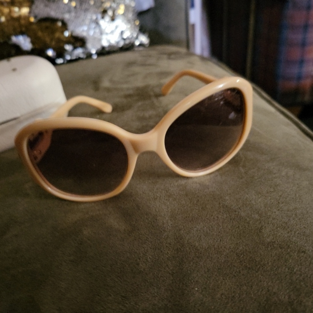 Chloe sun glasses